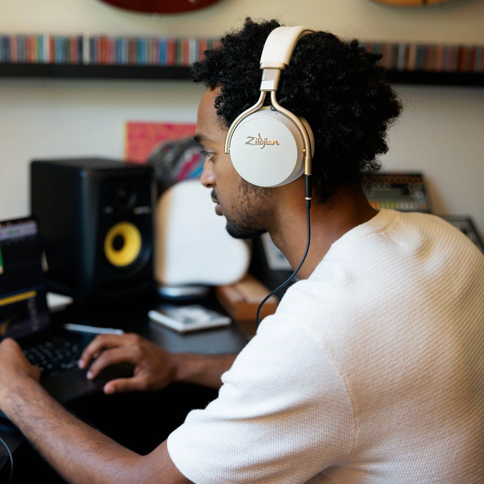 Zildjian ALCHEM-E Perfect Tune Headphones - Image 29